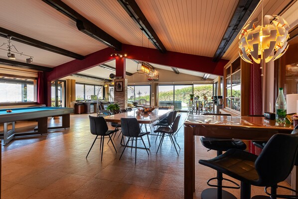 Dining - "Detached House with swimming pool and spa" with Private Pool, Whirlpool & Wi-Fi (Saint Jean d'Arvey)