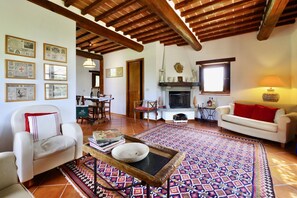 Uklassifisert bilde, 2 av 21, knapp