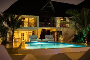 2 outdoor pools - Imara Boutique Hotel (Paje)