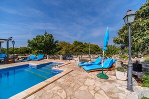 Seasonal outdoor pool - Gabelot (Supetar)