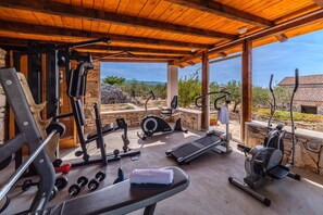 Gym - Gabelot (Supetar)