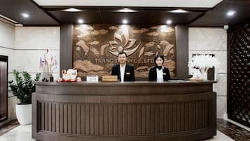 Deluxe Double Room | Reception