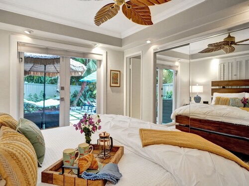 By Pier- Heated Pool- 5 Stars!