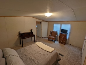 3 soveværelser, skrivebord, gratis Wi-Fi, sengetøj