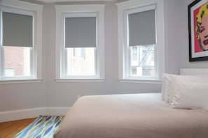 Desk, laptop workspace, iron/ironing board, free WiFi - Maverick Suites at 89 Marion (Brookline)