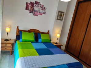 1 bedroom, iron/ironing board, travel crib, free WiFi - Attic, large terrace. 2 Km. from Fuengirola. Wyndham Resorts Mijas-Costa area. (Mijas-Costa)