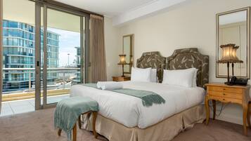 2 bedrooms, in-room safe, desk, iron/ironing board