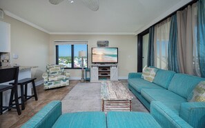 TV - 3 Bedroom Condo at Island Winds West (Gulf Shores)