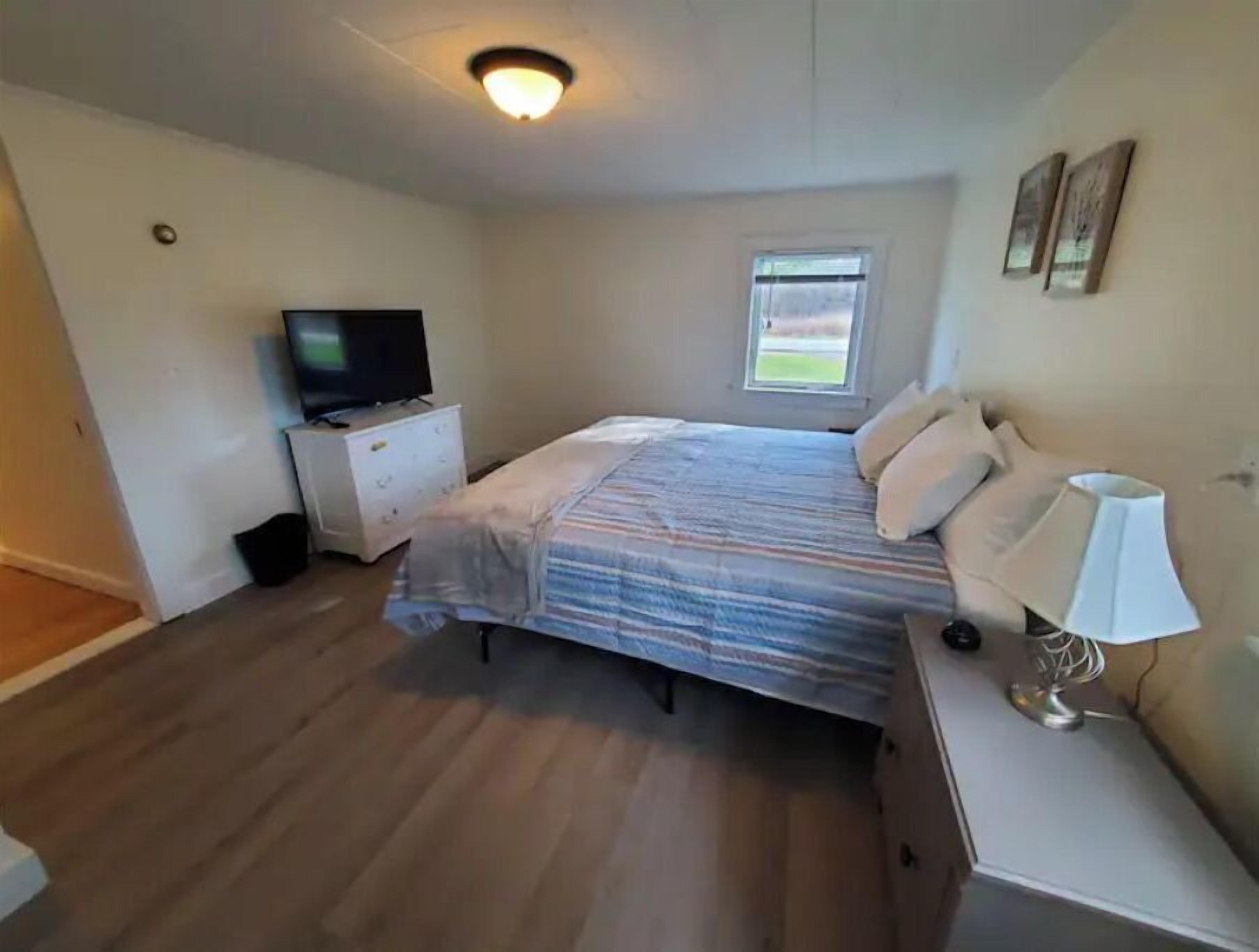 2 chambres, bureau, fer et planche à repasser, Wi-Fi gratuit