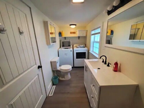 2 Bedroom Close to Town Home