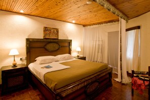 Standard Double or Twin Room | Bed sheets - Masai Mara Sopa Lodge (Maasai Mara)