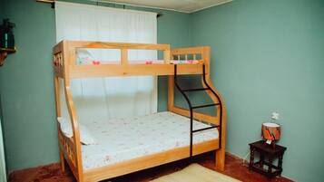 6 makuuhuonetta, Wi-Fi, pääsy pyörätuolilla