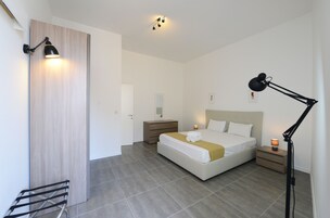 1 habitación, tabla de planchar con plancha y wifi gratis