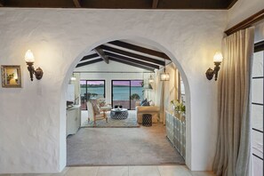 Interior - 30 Bramley Drive, Farm Cove, Auckland 2012 (Auckland East)