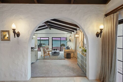 30 Bramley Drive, Farm Cove, Auckland 2012