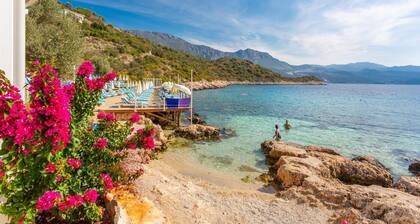 Villa Kastello - Three Bedroom Villa, Sleeps 6