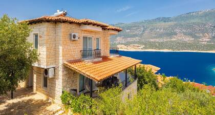 Villa Kastello - Three Bedroom Villa, Sleeps 6