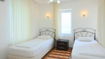 4 Schlafzimmer, Bügeleisen/Bügelbrett, WLAN, Bettwäsche