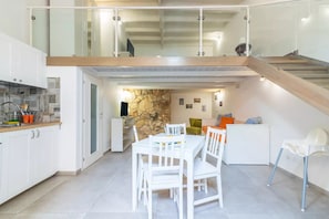 Junior Loft | Living area | Flat-screen TV - Hotiday Siracusa A'Storia (Syracuse)