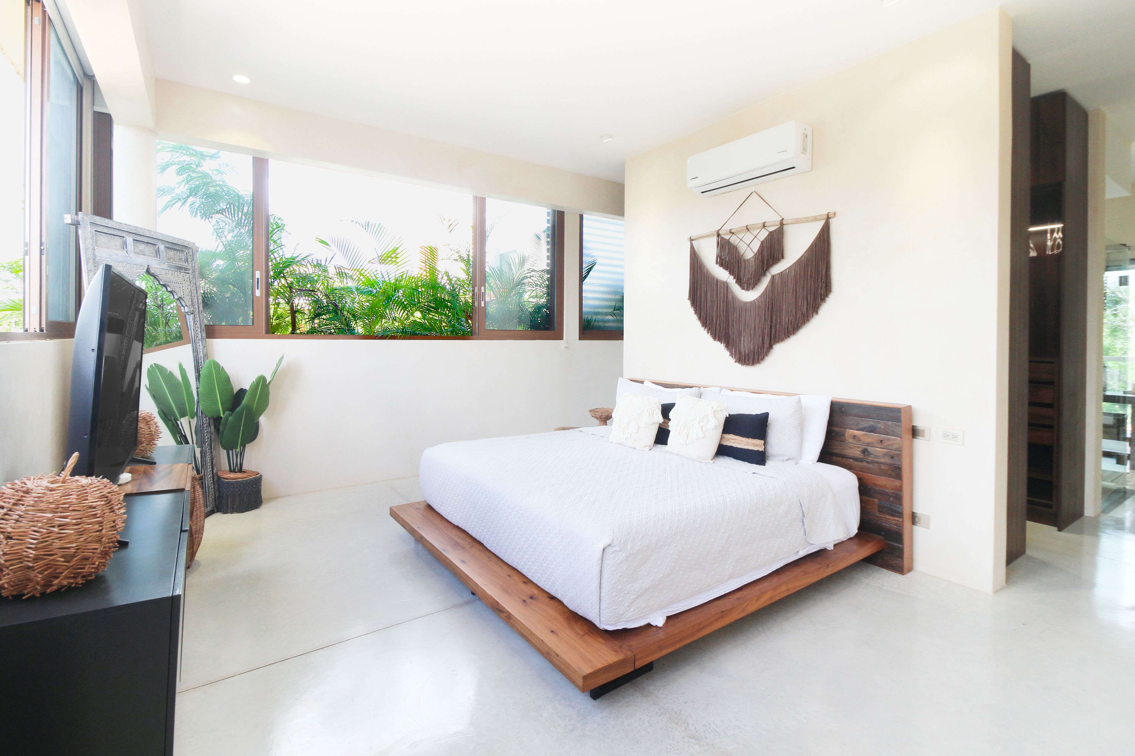 3 chambres, fer et planche à repasser, Internet gratuit, draps fournis