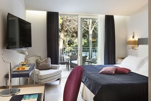 Classic Room | Premium bedding, memory foam beds, minibar, in-room safe - Is Arenas Resort (Narbolia)