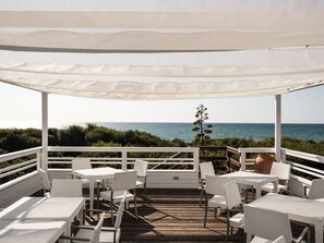 Restaurant - Is Arenas Resort (Narbolia)