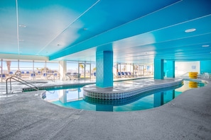 Piscine intérieure, piscine chauffée