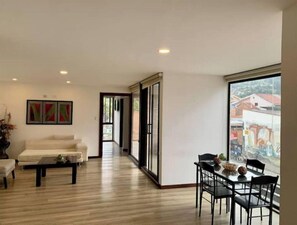 Interior - Beautiful Suite in Cuenca (Cuenca)