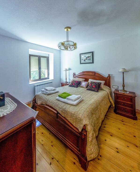 3 chambres, accès Internet, draps fournis