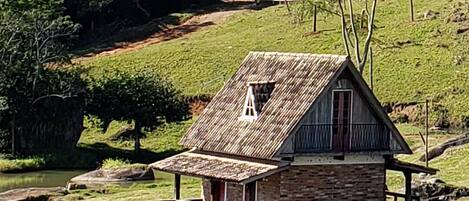 Chale Do Lago | 1 dormitorio, escritorio, espacio para trabajar con un portátil