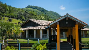 住宿地面