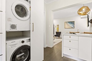 Interior - Comfy 2-Bed Apartment with A/C throughout (Sydney)