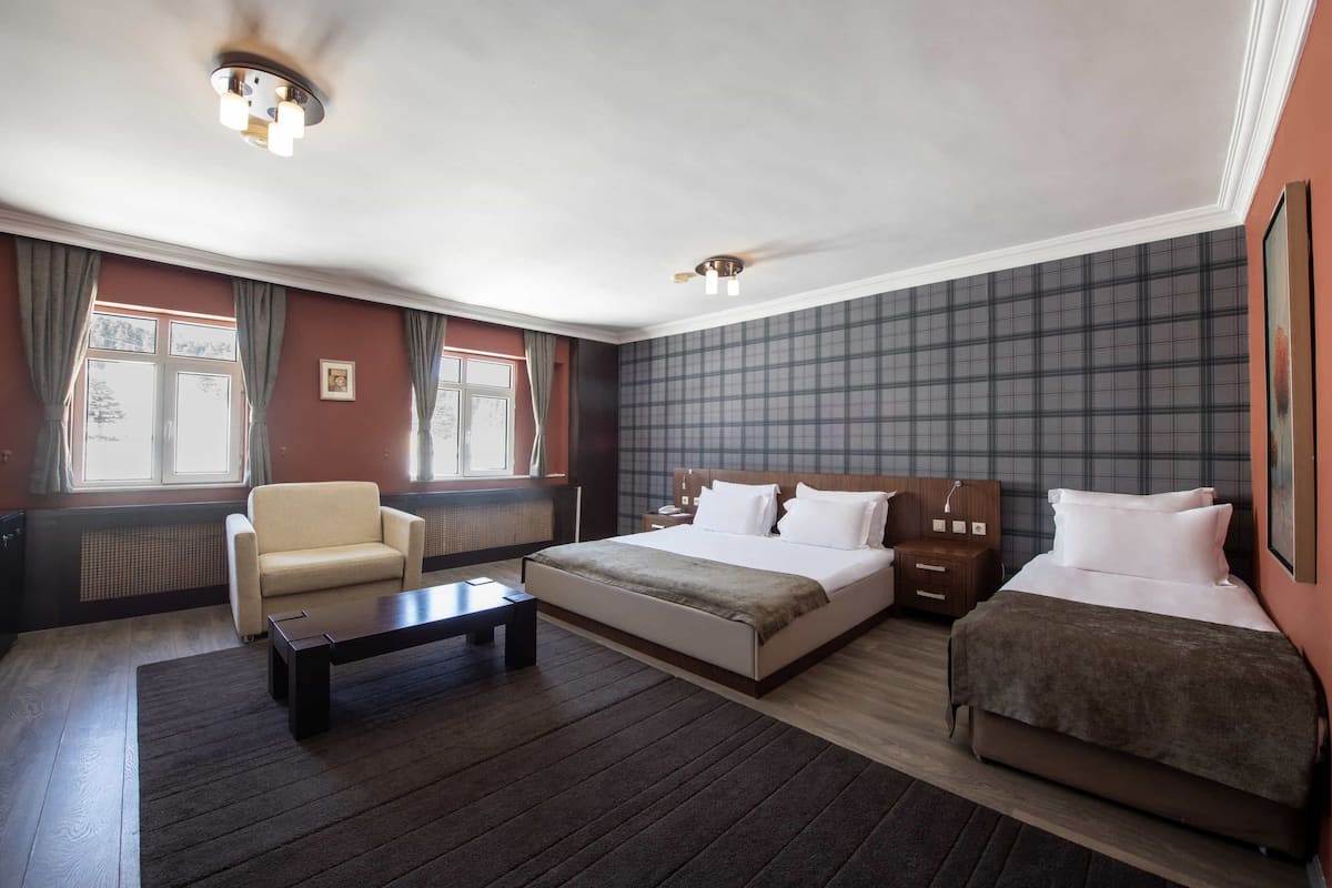 Superior Room | Minibar, desk, laptop workspace, soundproofing
