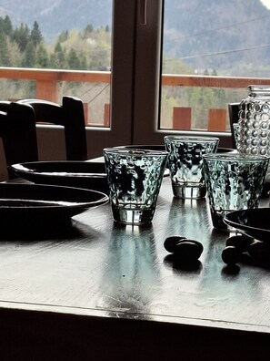 Dining - Sous l'Alpette en Chartreuse (Saint-Pierre-d'Entremont)