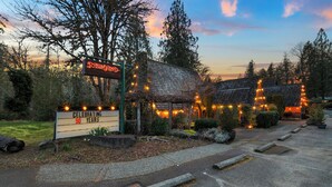 Property grounds - Hot Tub Cabin #1 (Union)