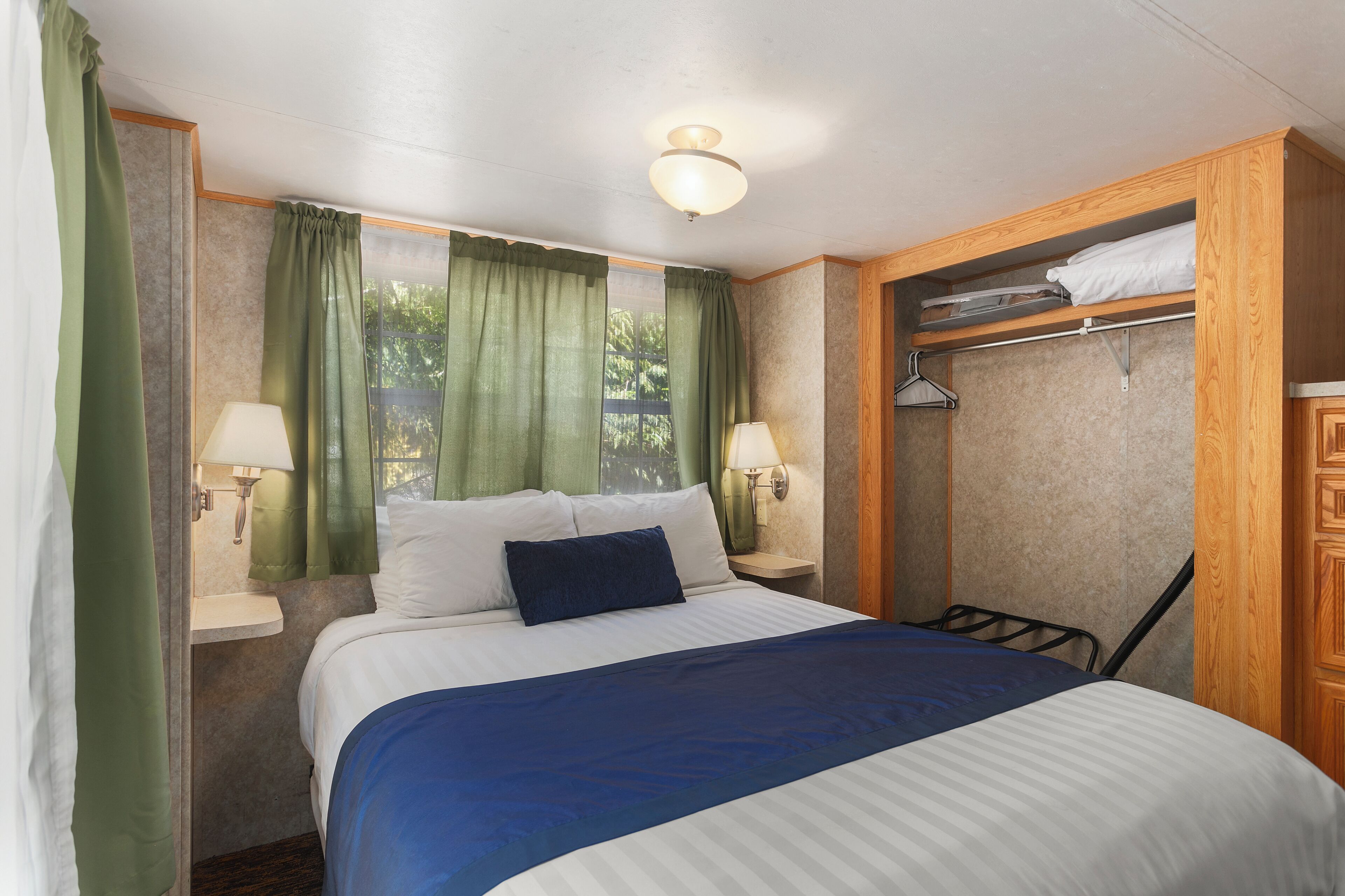 1 多间卧室、WiFi