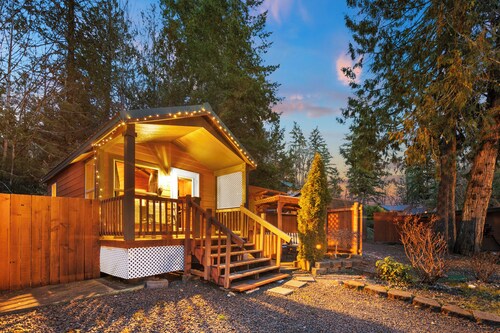 Hot Tub Cabin #13