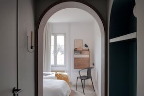Premium bedding, desk, free WiFi, bed sheets