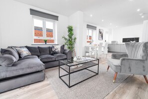 智能电视、Netflix、流媒体服务