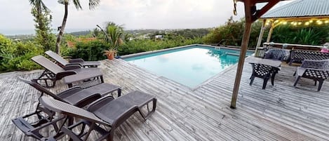 Piscine extérieure