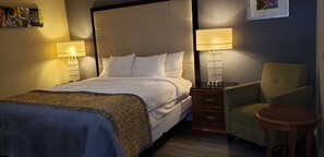 Escrivaninha, espaço de trabalho para notebook, Wi-Fi de cortesia