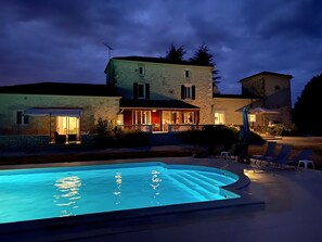 Piscine extérieure, piscine chauffée