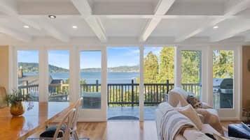 Smart TV, reproductor de DVD y estéreo