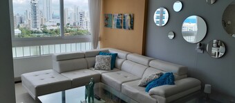 Ocean Front Condo with 3-Bedroom in a Fun Tourist Neighborhood