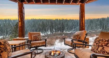 Incredible Mountain Getaway
Hot Tub, Pool Table, Hot Springs, Moose sightings