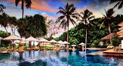 Vacation in a Luxurious 5-star resort in Phuket Thailand.