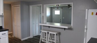 Centrally located 3 bdrm 2 bath quaint house with a yard. Pet friendly.