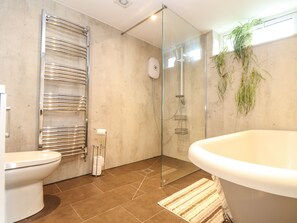 Shower - Larch Barn (Helston)