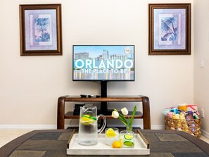 Casa, letti multipli, accesso alla piscina, vista piscina