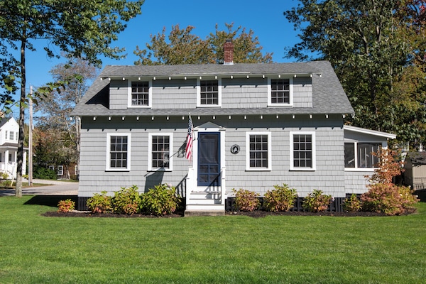 The Maine House